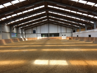 Kleine Reithalle 20 x 40 m