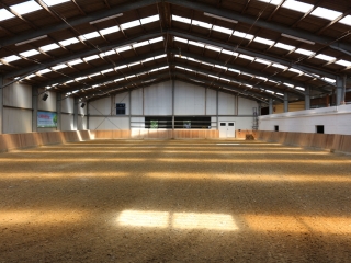Kleine Reithalle 20 x 40 m