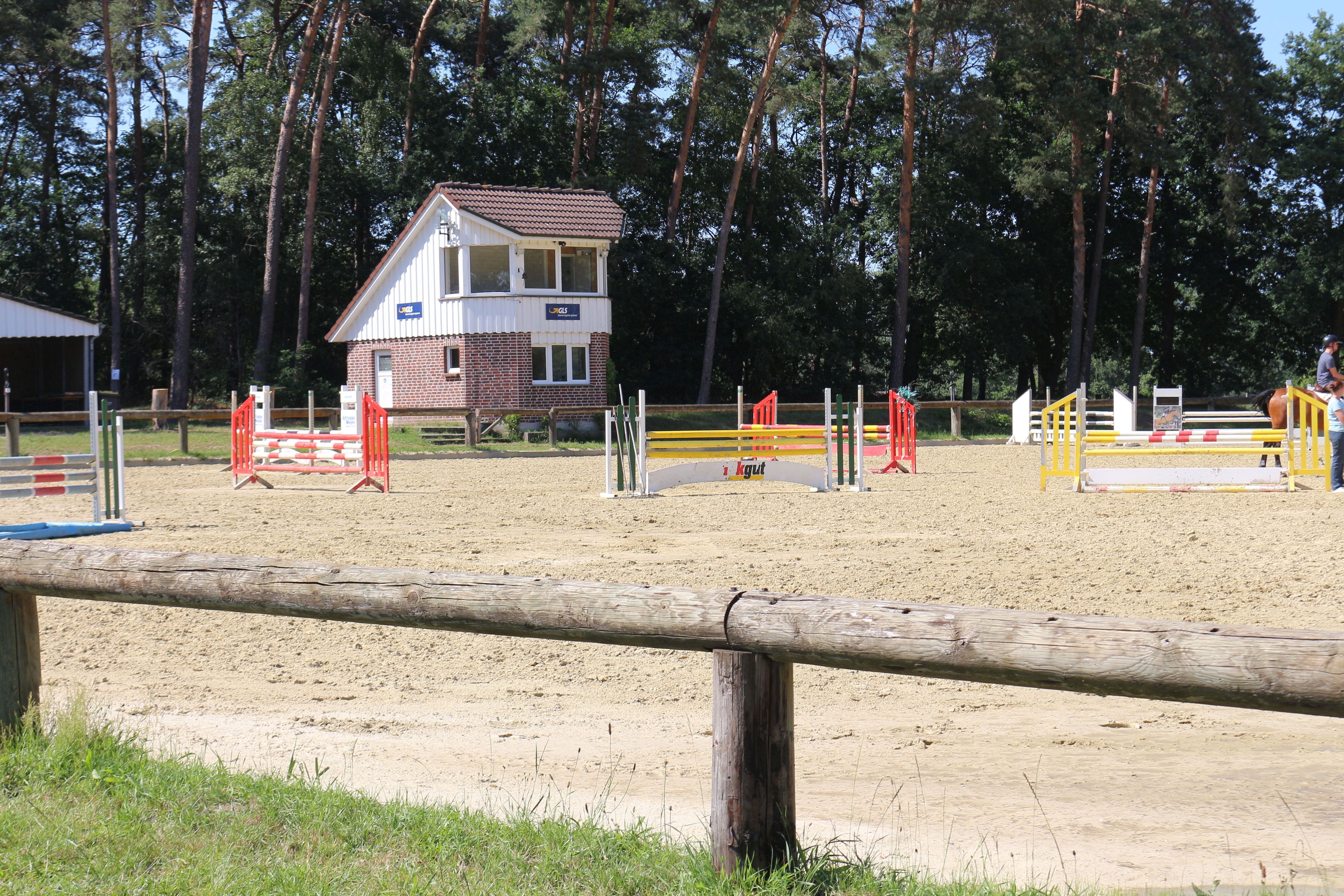 Springplatz mit Stremmersand 70 x 100 m