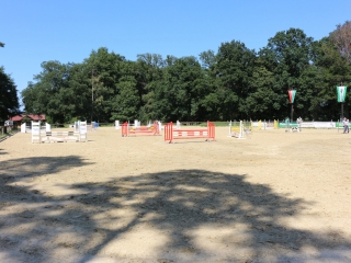Springplatz mit Stremmersand 70 x 100 m